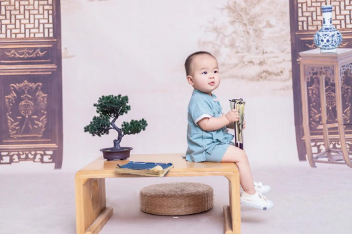 广州包生男孩的试管医院宝宝嘴里有痰